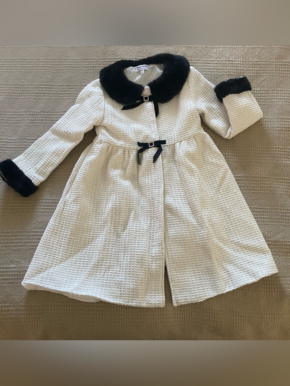 Blueberi Boulevard Cream Textured Coat with Black Faux Fur Collar